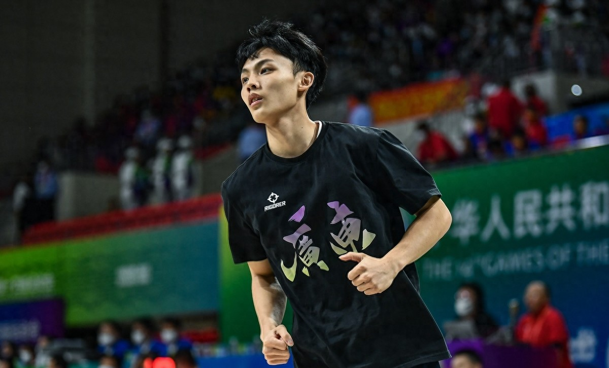 广东宏远历届后卫名单